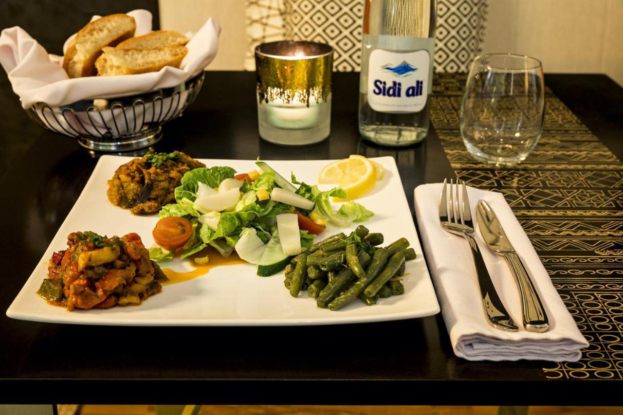 Suite Azur Hotel Essaouira Exterior photo A selection of Moroccan cuisine