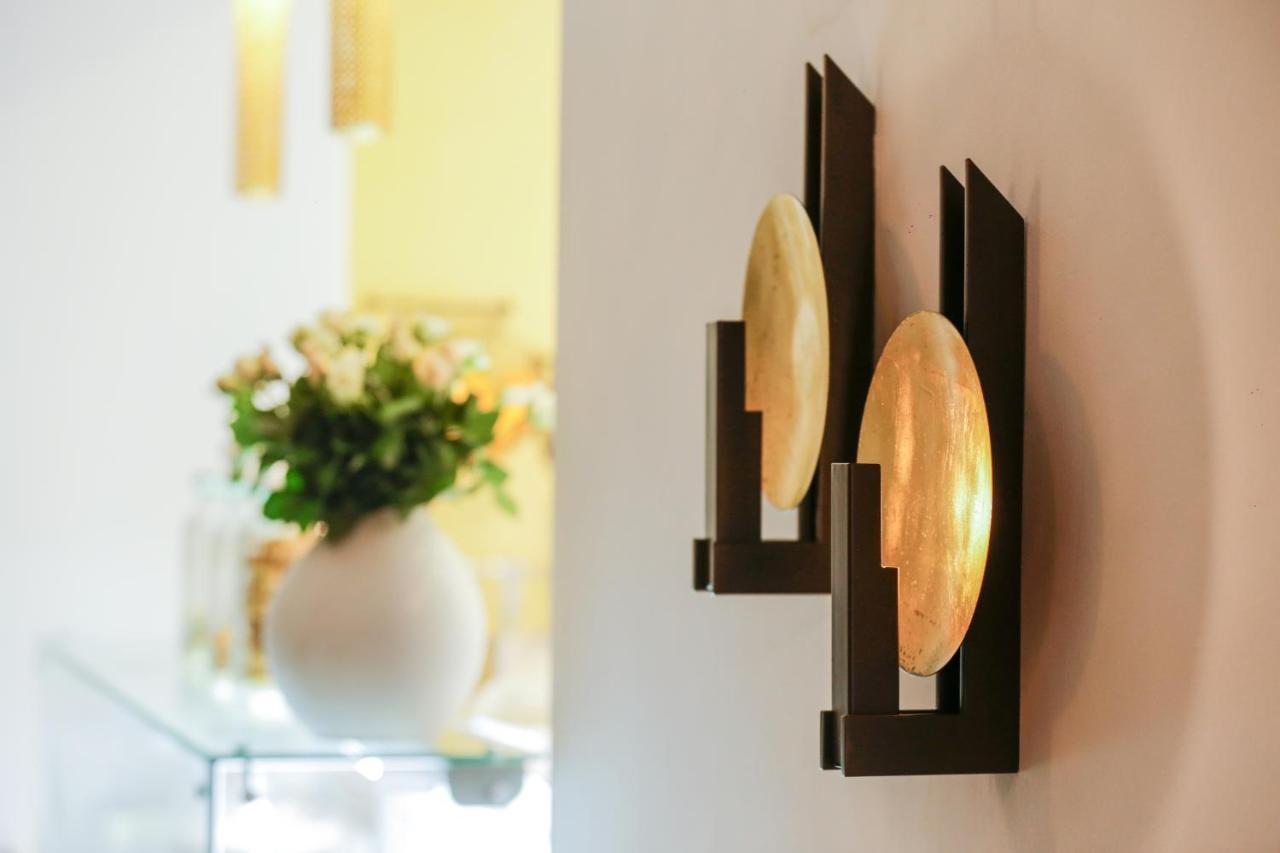 Suite Azur Hotel Essaouira Exterior photo Wall lights